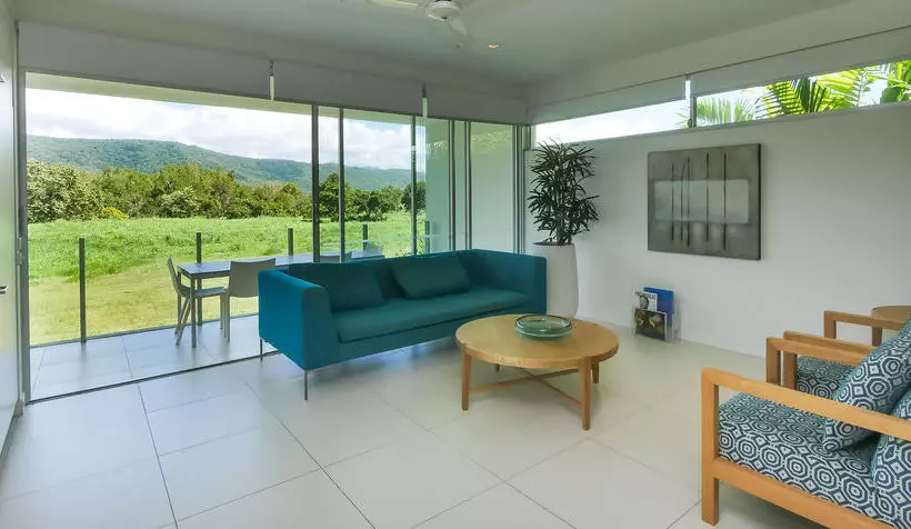 בית מלון כפרי Pool Resort Port Douglas