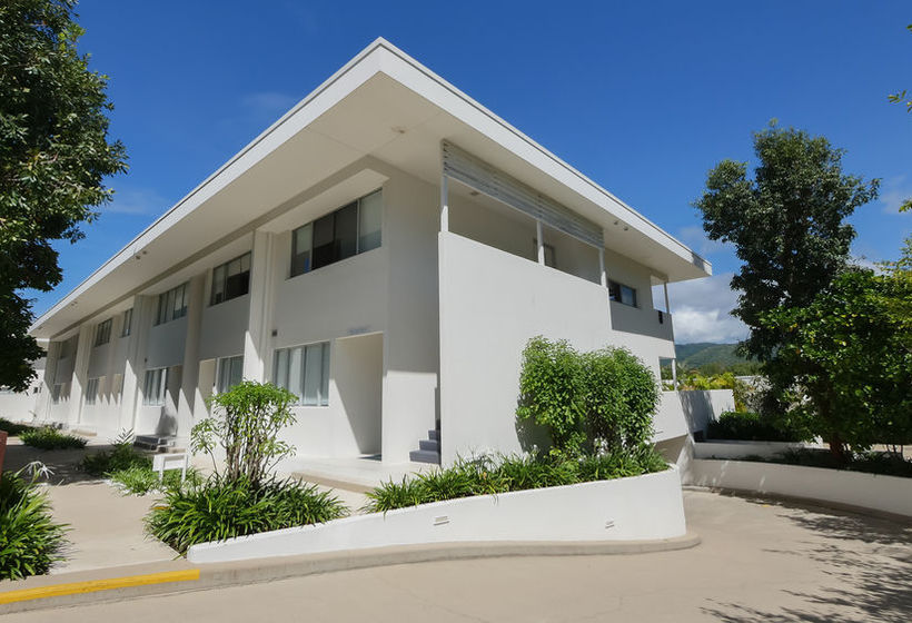 ホテル Pool Resort Port Douglas