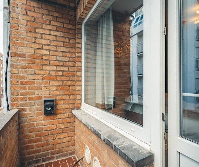 هتل Prado Next Door