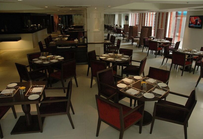 Pride Plaza Hotel, Ahmedabad