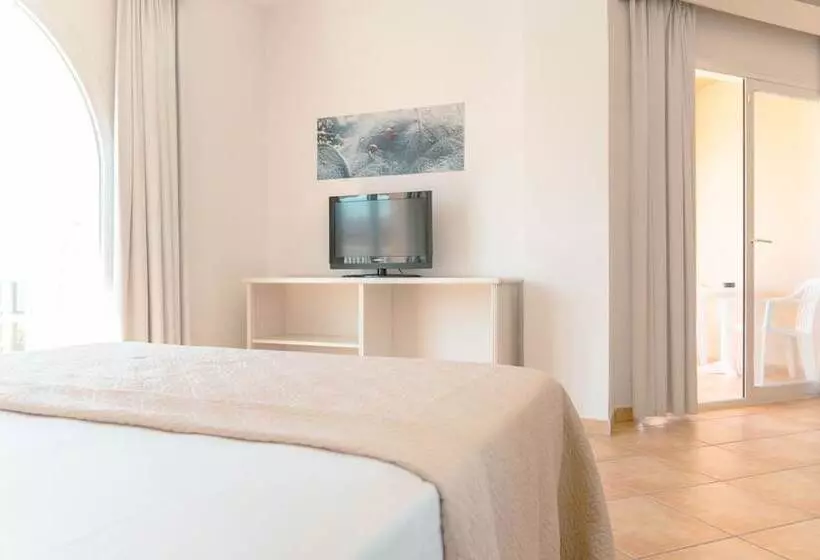 ホテル Rosamar Ibiza