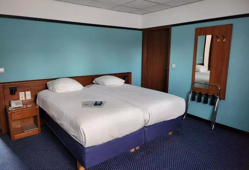 Отель Royal Zelzate