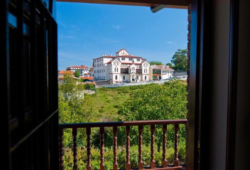 هتل روستایی La Solana Montañesa