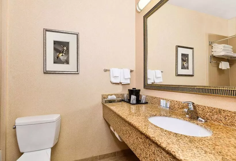 Отель Sleep Inn & Suites Near Joint Base Andrews Washington Area