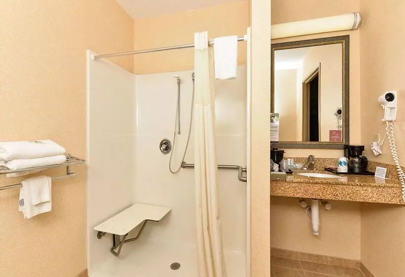 Отель Sleep Inn & Suites Near Joint Base Andrews Washington Area