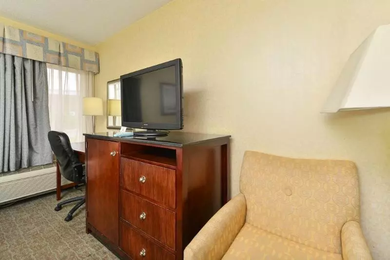 Отель Sleep Inn & Suites Near Joint Base Andrews Washington Area