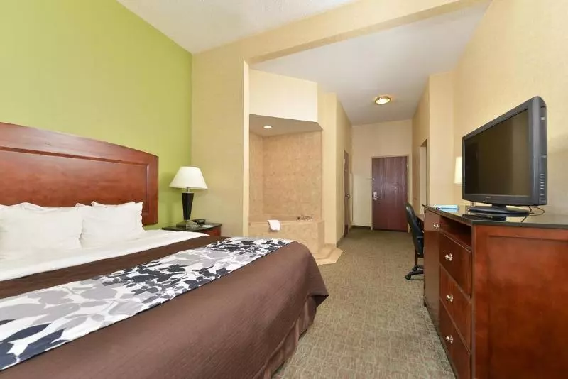 Отель Sleep Inn & Suites Near Joint Base Andrews Washington Area