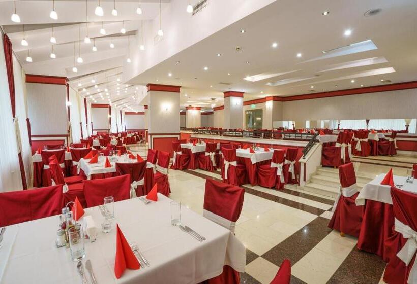 Отель Troyan Plaza