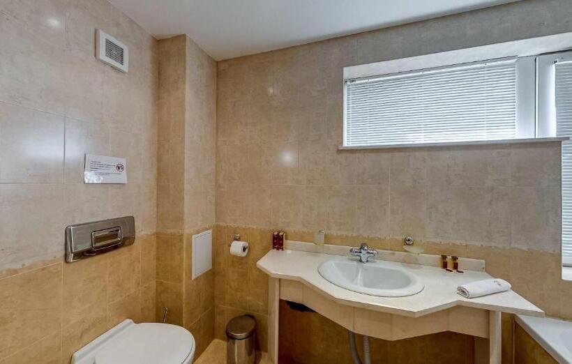 Отель Troyan Plaza