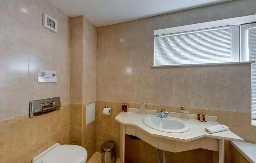 Отель Troyan Plaza