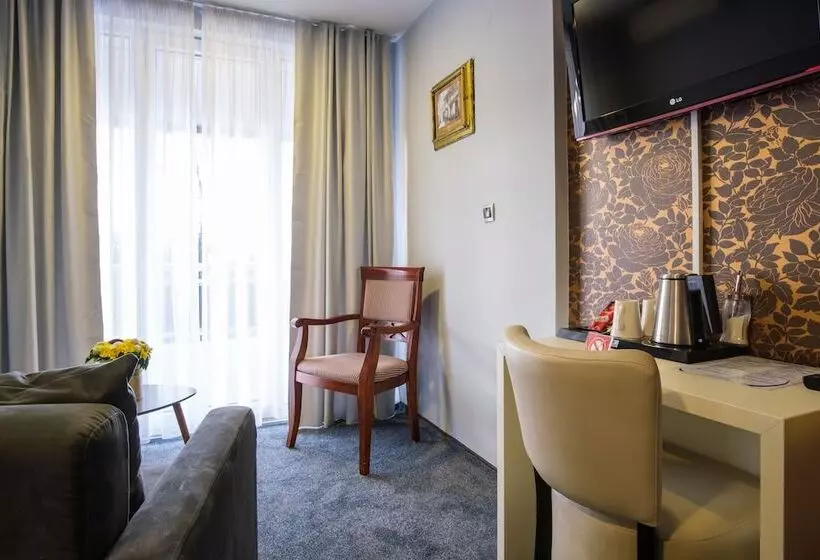 هتل Villa Harmony