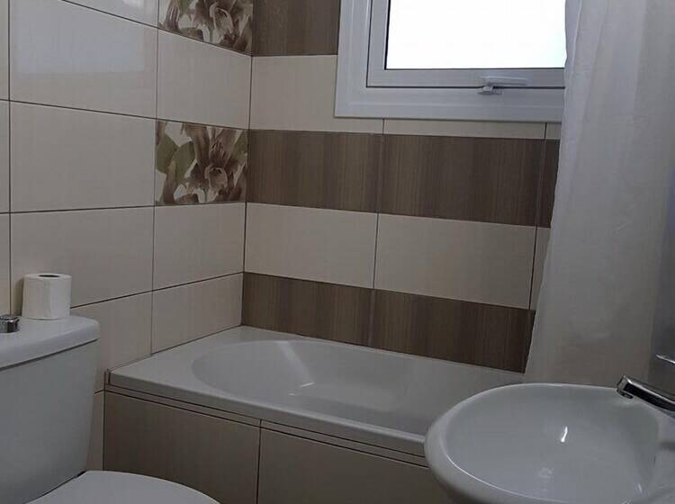 Marianna Hotel Apartments