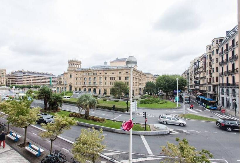 پانسیون Aldamar