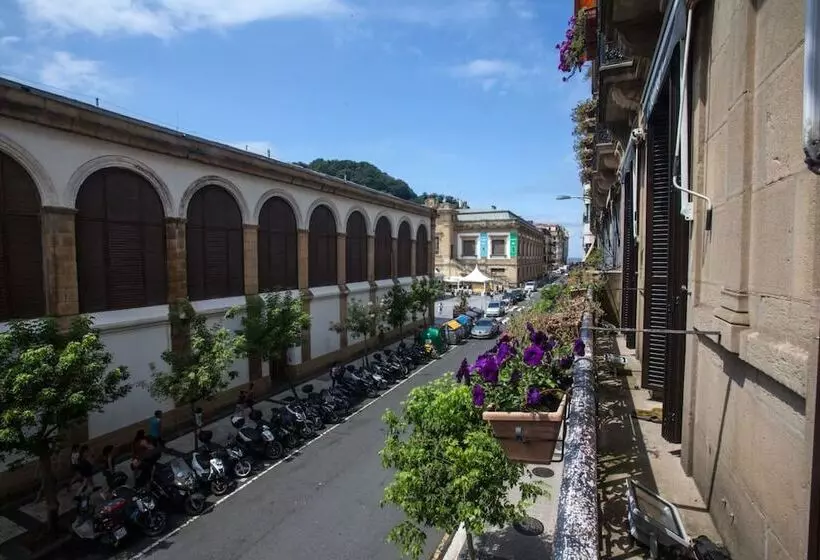 Пансион Aldamar