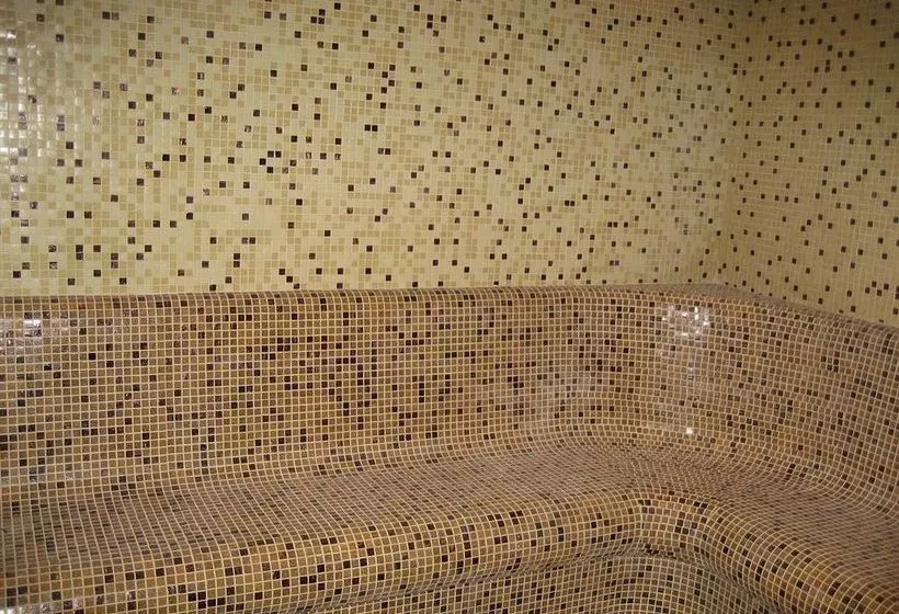 Pomorie Bay Apartments & Spa