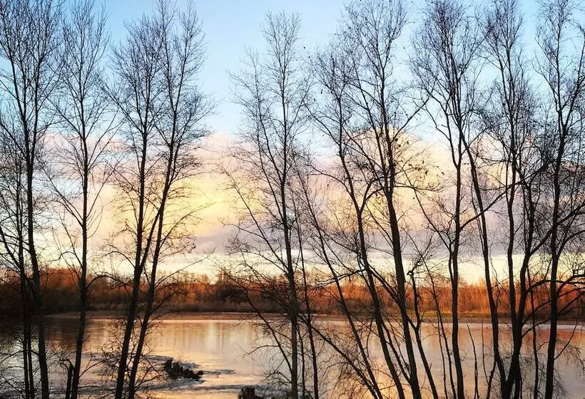 Aamiaismajoitus (B&B) Le Clos Du Roc