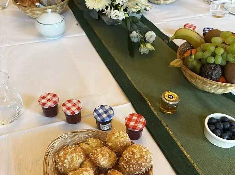 Aamiaismajoitus (B&B) Le Clos Du Roc