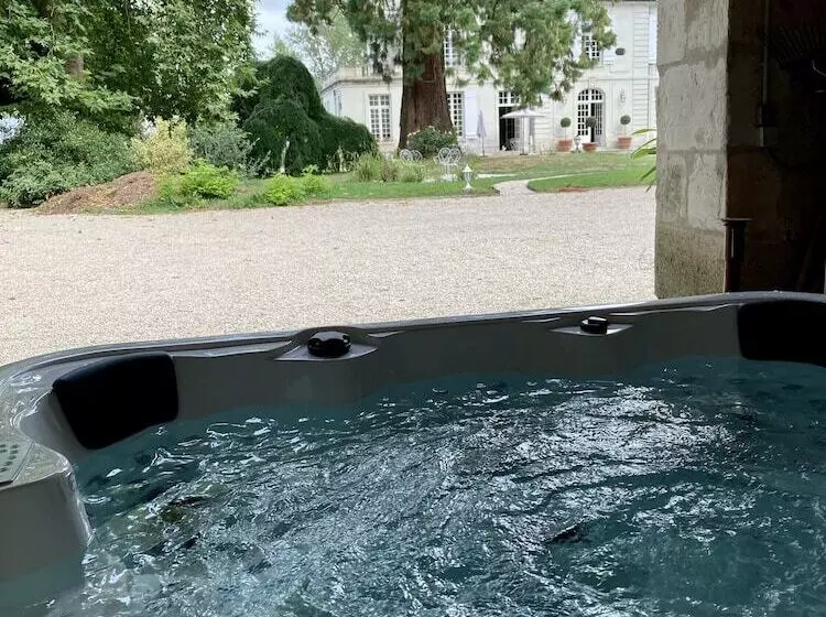 Aamiaismajoitus (B&B) Le Clos Du Roc