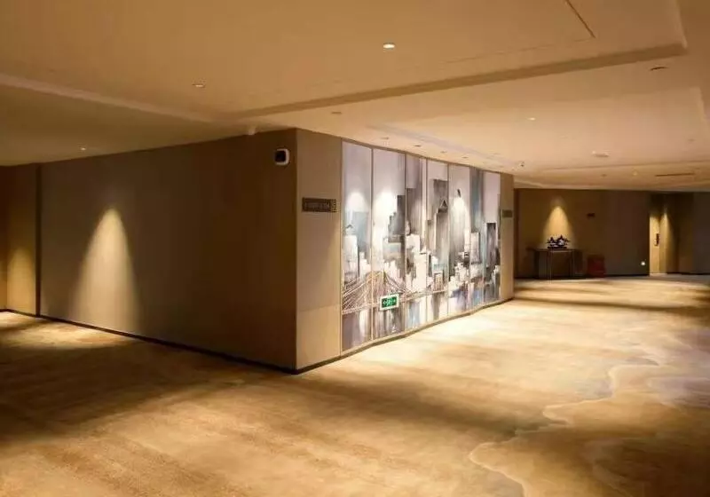 Hotelli Greentree Eastern Chaoyang Plaza