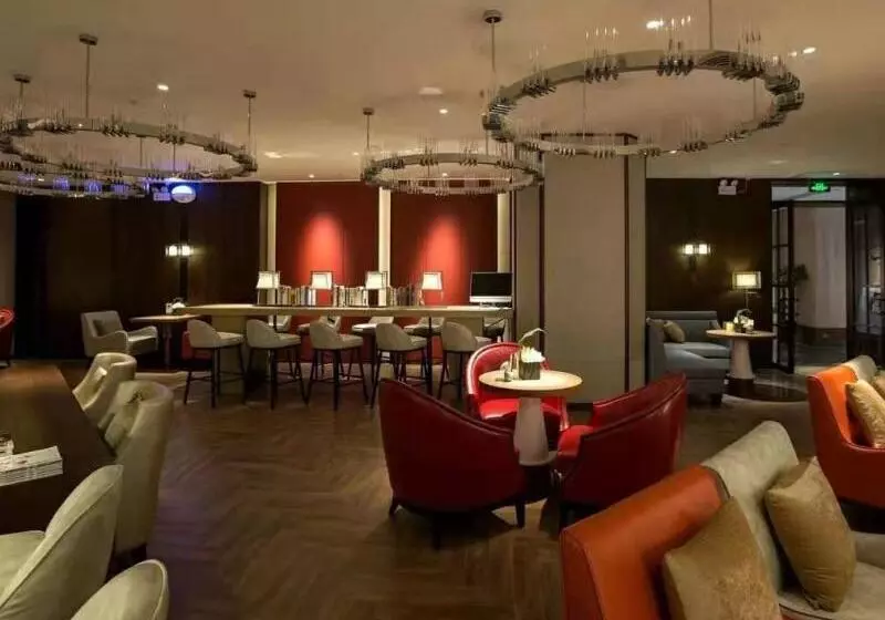 Hotelli Greentree Eastern Chaoyang Plaza