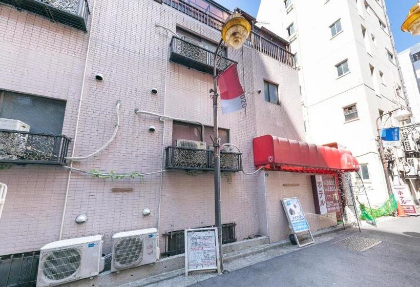 ホテル Oyo Sanmaruco