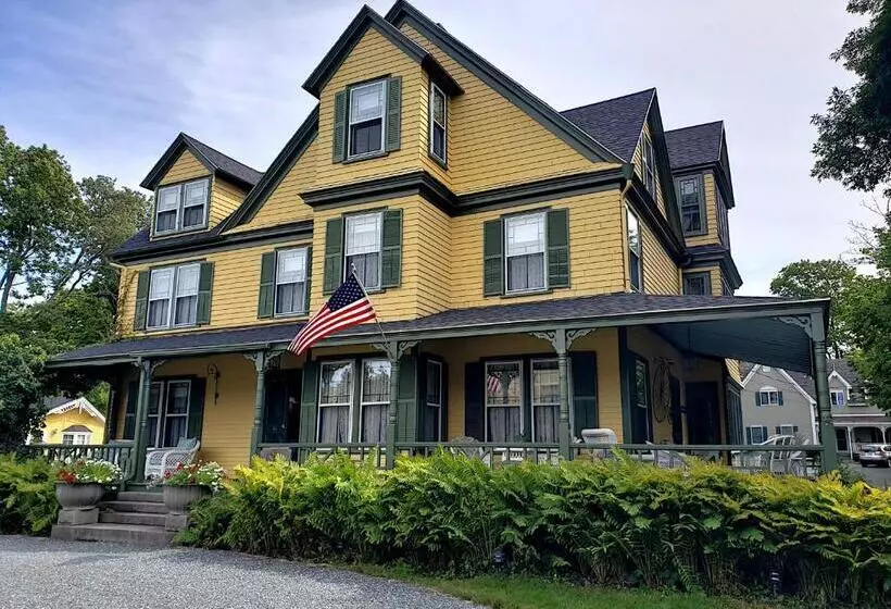 Hotelli Sand Bar Cottage Inn