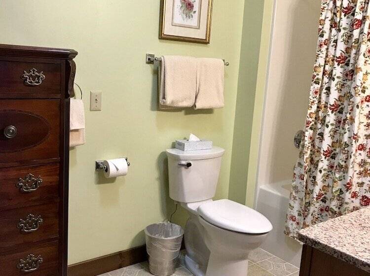 هتل Sand Bar Cottage Inn