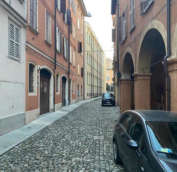 Pension (Hôtel basse catégorie) Empire   Affittacamere