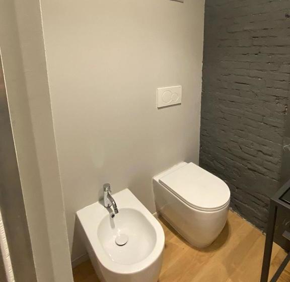 Pension (Hôtel basse catégorie) Empire   Affittacamere