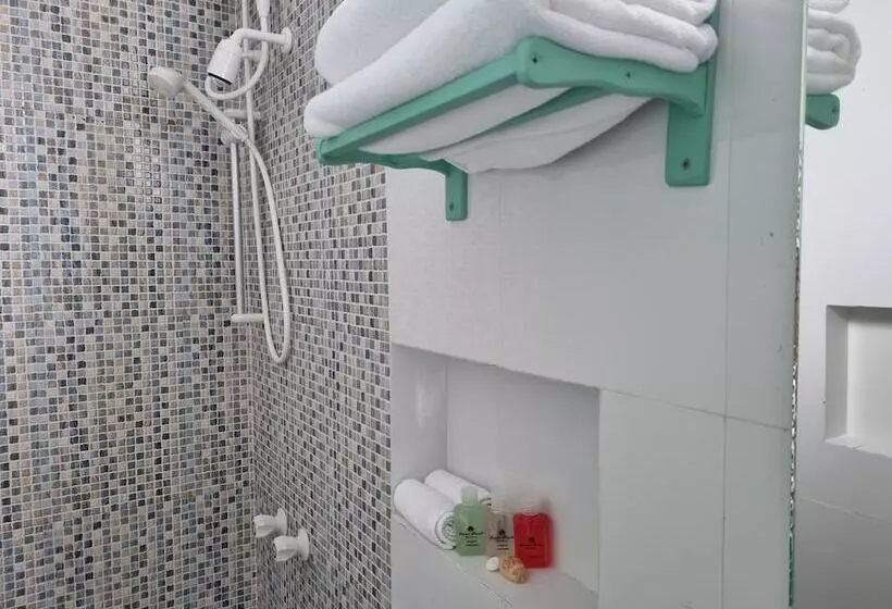 پانسیون Ocean Pearl Maldives At Gulhi Island