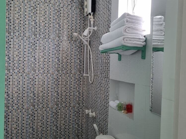 پانسیون Ocean Pearl Maldives At Gulhi Island