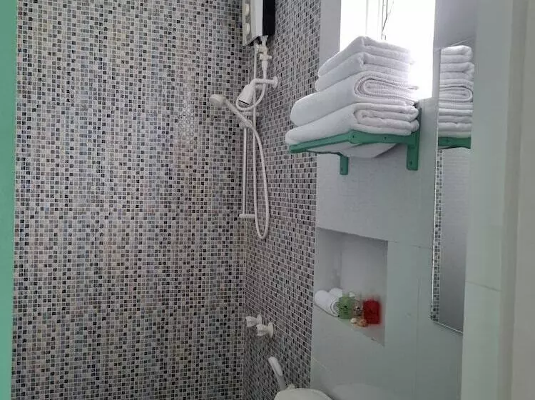 پانسیون Ocean Pearl Maldives At Gulhi Island