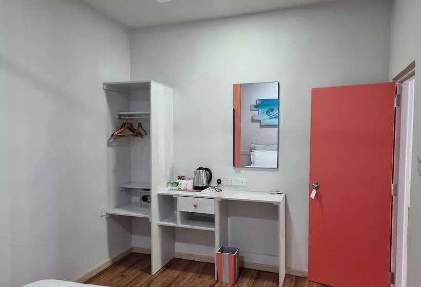 پانسیون Ocean Pearl Maldives At Gulhi Island