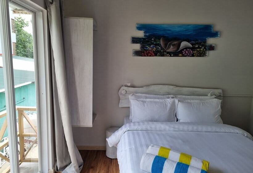 پانسیون Ocean Pearl Maldives At Gulhi Island