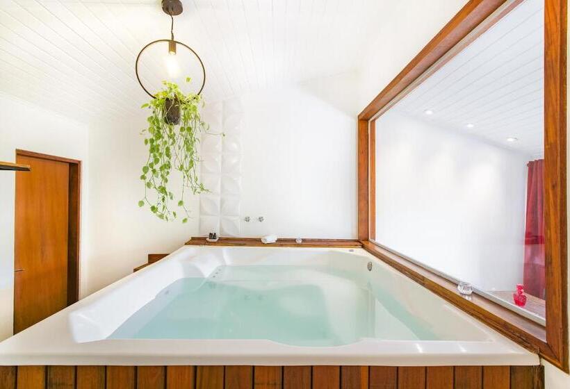 Pension Pousada Lago Dos Sonhos