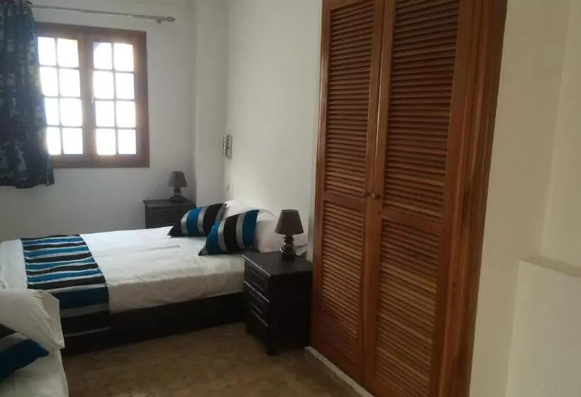 Aamiaismajoitus (B&B) Riad Aicha