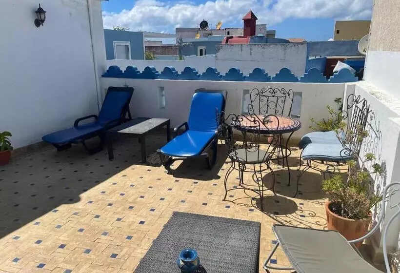 Aamiaismajoitus (B&B) Riad Aicha