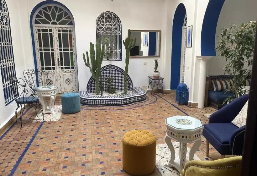 Aamiaismajoitus (B&B) Riad Aicha