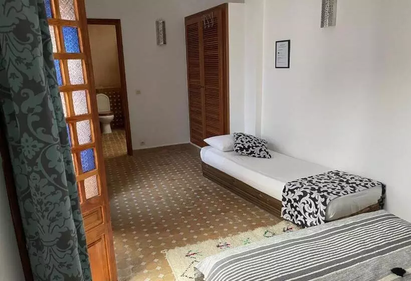 Aamiaismajoitus (B&B) Riad Aicha