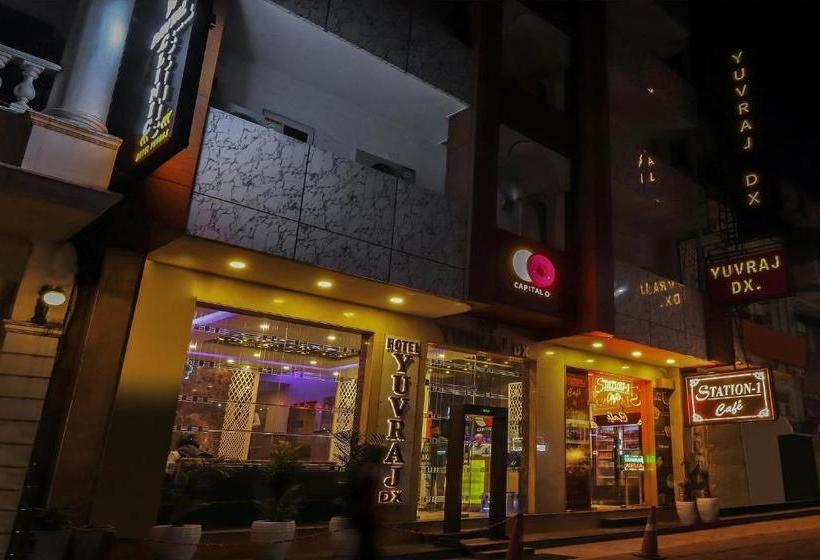Capital O 2242 Hotel Yuvraj Deluxe