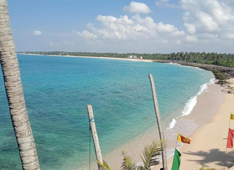 בית מלון כפרי Cool Beach