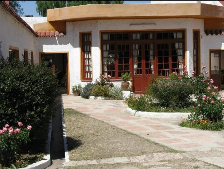 בית מלון כפרי Plaza