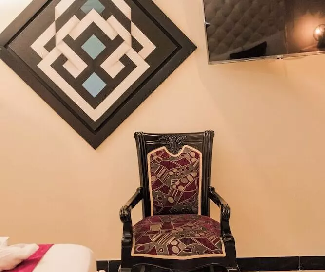 ホテル Plaza Garibaldi