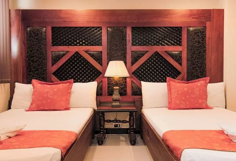 ホテル Plaza Garibaldi