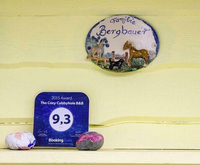 The Cozy Cubbyhole B&b