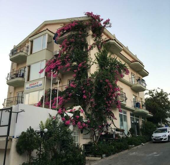 Yalcinkayalar Apart