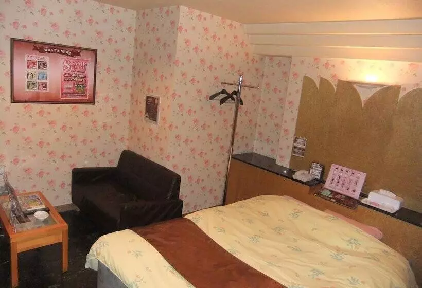 Hotelli Que Sera Sera   Adults Only