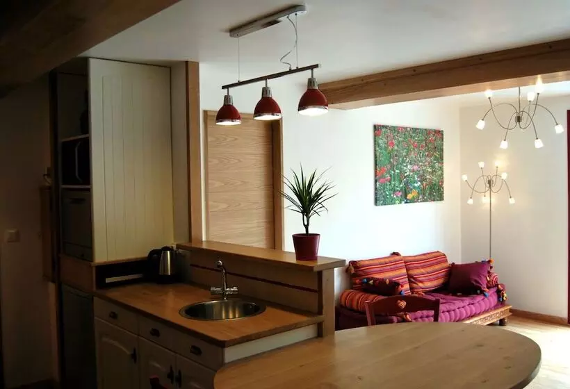 Majatalo Le Clos Des Tilleuls D Day Home, Chambres D Hôtes, Suite Avec Sauna Privatif, Suite Avec Balnéothéra