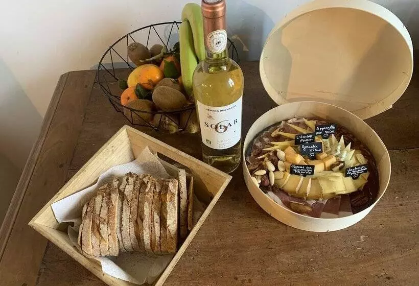 Majatalo Le Clos Des Tilleuls D Day Home, Chambres D Hôtes, Suite Avec Sauna Privatif, Suite Avec Balnéothéra