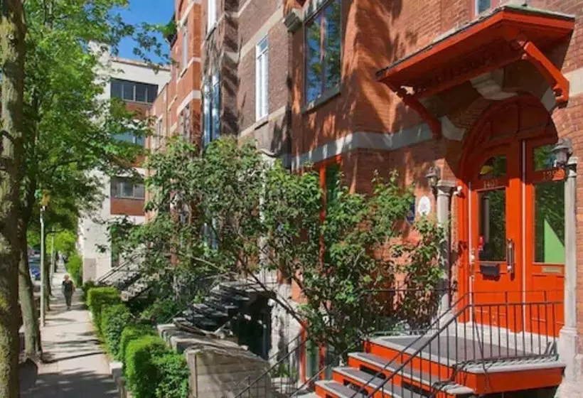 ホテル Auberge Les Bons Matins